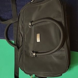 Black Laptop Bag with Multiple Compartments